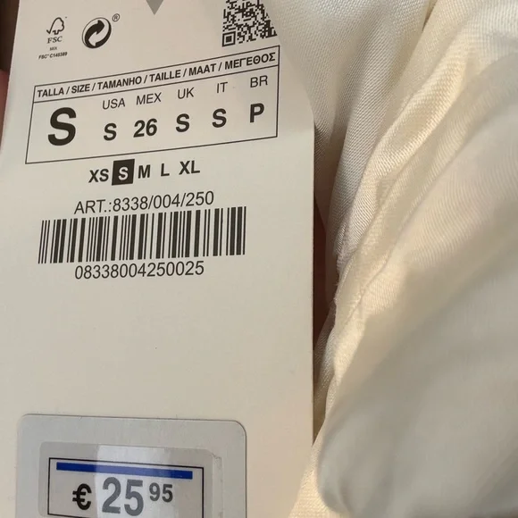 Zara White satin Halter Top - Picture 4 of 5